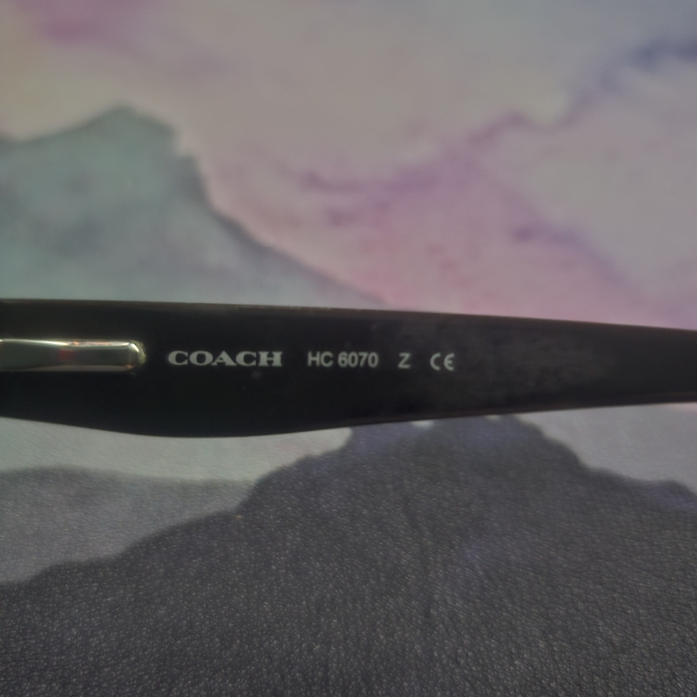 Coach Prescription glasses frames only - Picture 14 of 15